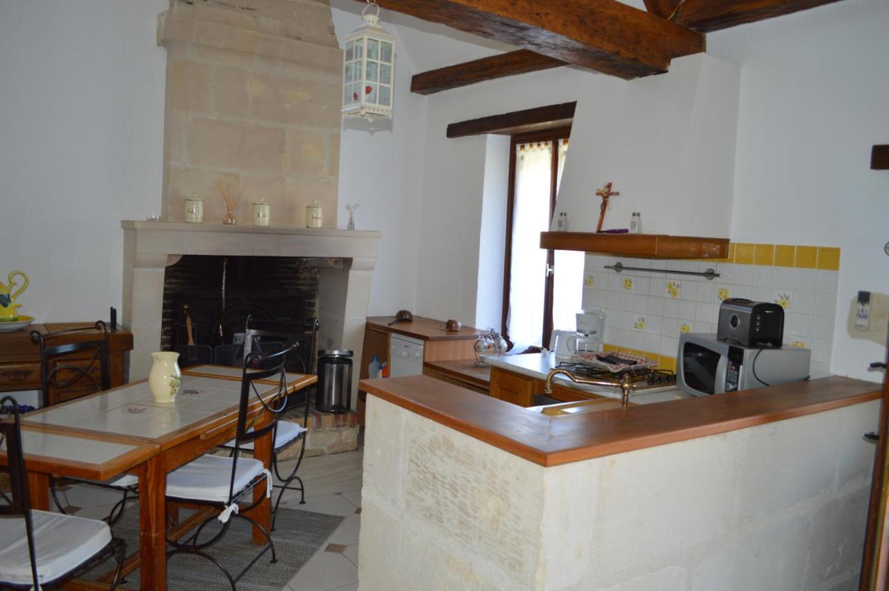 Les Gites De La Chapiniere Châteauvieux 外观 照片