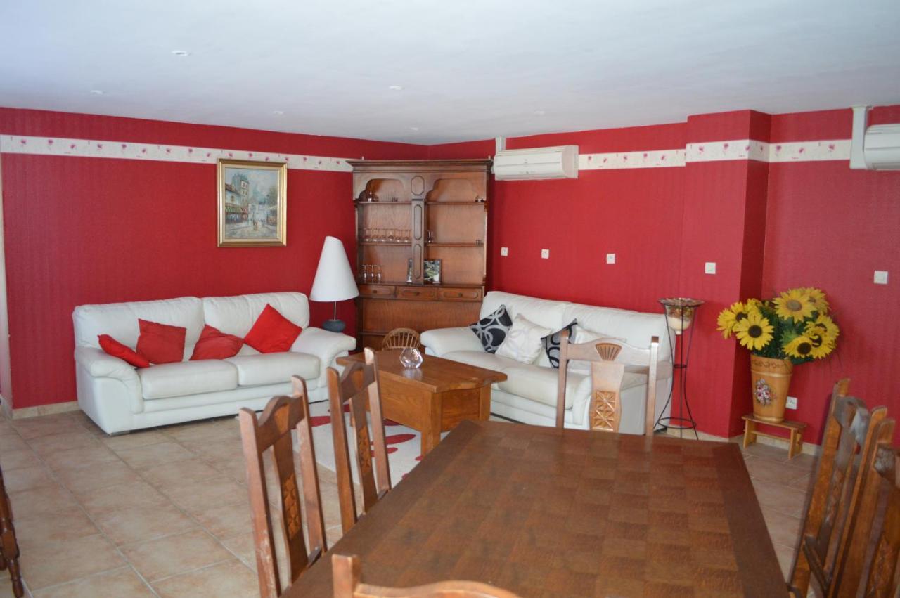 Les Gites De La Chapiniere Châteauvieux 外观 照片