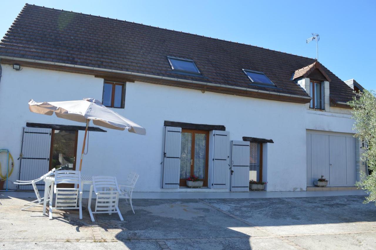 Les Gites De La Chapiniere Châteauvieux 外观 照片
